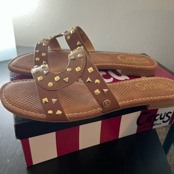 NWT Circus by Sam Edelman Betty Sandals - Picture 1 of 13